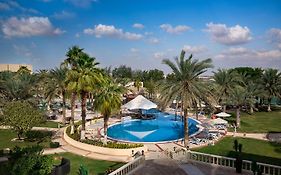 Metropolitan Al Mafraq Hotel
